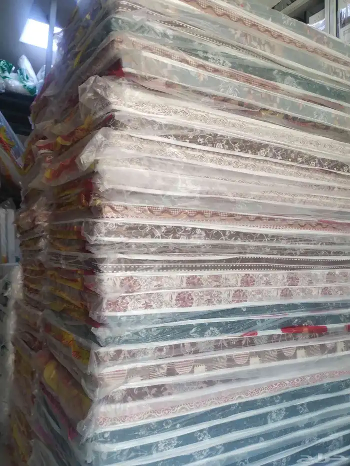 تجهيز سكن عمال سراير حديد دورين مراتب جمله 18