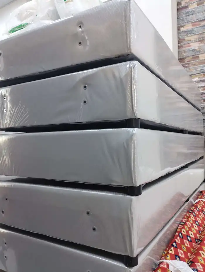 تجهيز سكن عمال سراير حديد دورين مراتب جمله 2