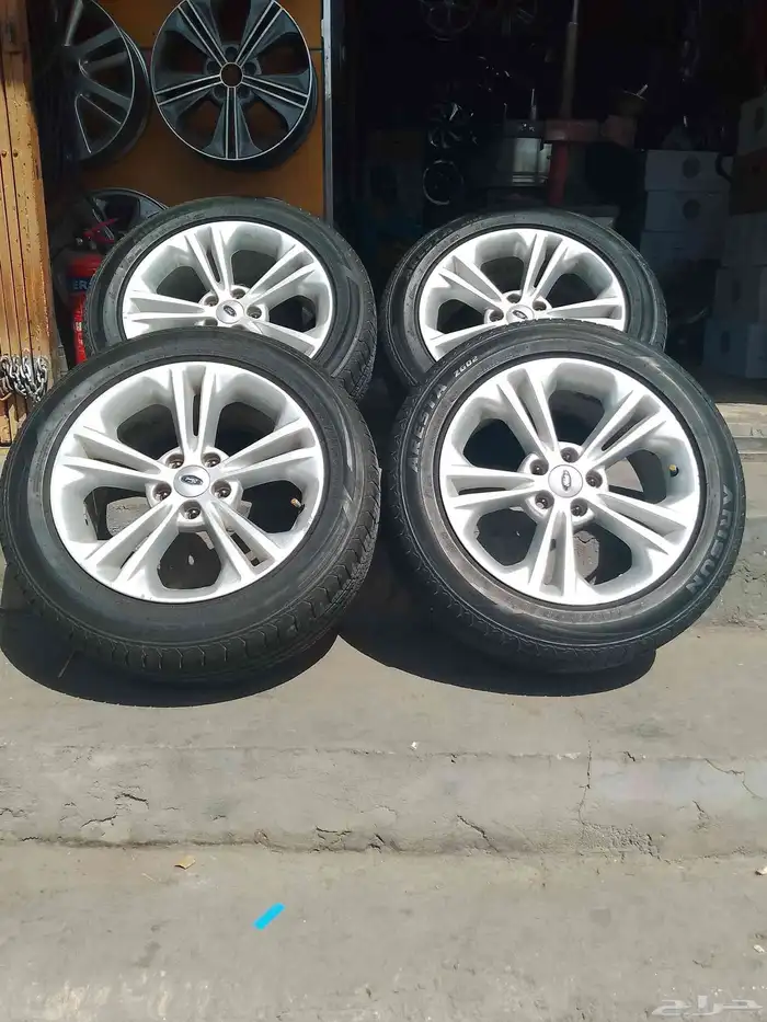 جنوط تورس موديل2017 مقاس18 اصلي وكاله معى الكفرات تايلندي 0