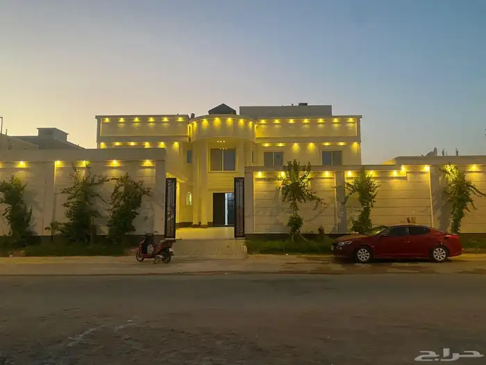 للبيع فيلا دور و3شقق في الرياض في حي المعيزلة 0