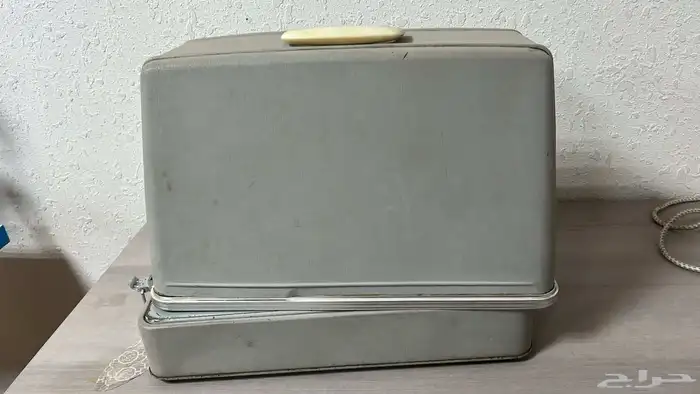 مكينة خياطه ماركة zig zag مستعمله 3