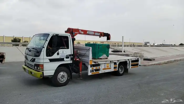 ايسوزو 4 سلندر شاس طويل سطه 4.5 ميتر سياره نظيف وينش 220 0