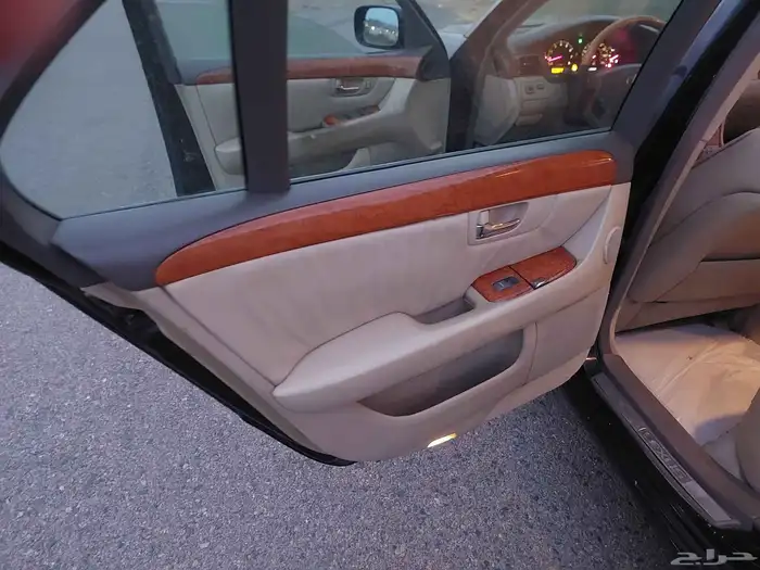 لكزس 430 ls للبيع او البدل بكامري او اوريون 7