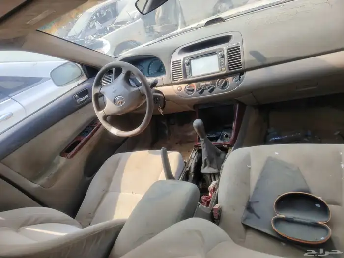 للبيع قطع كامري 2005 6