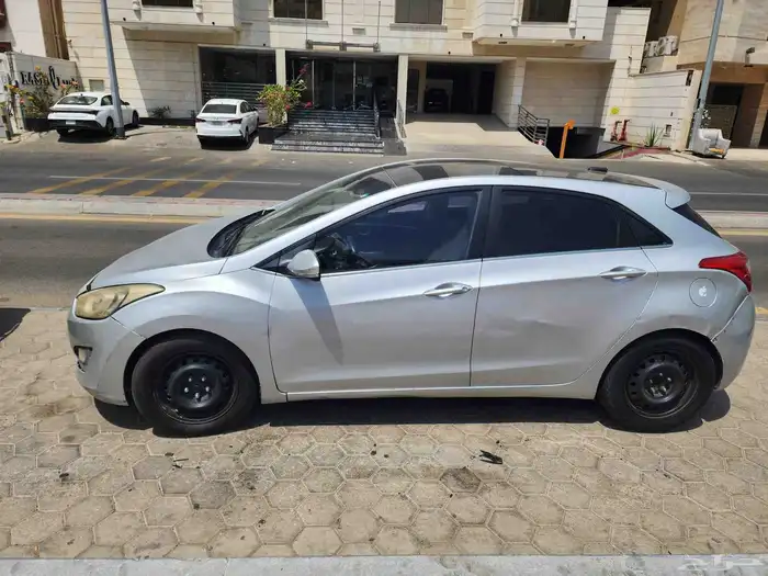 هيونداي i30 موديل 2014 4