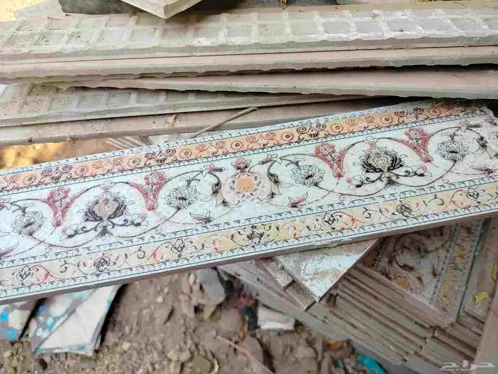 بلاط نعله أو سكلو بريالين والمزخرف ب4 5