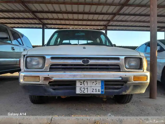 للبيع هاي لوكس 89 الزمن الجميل لوحه مميز استماره جديد 8