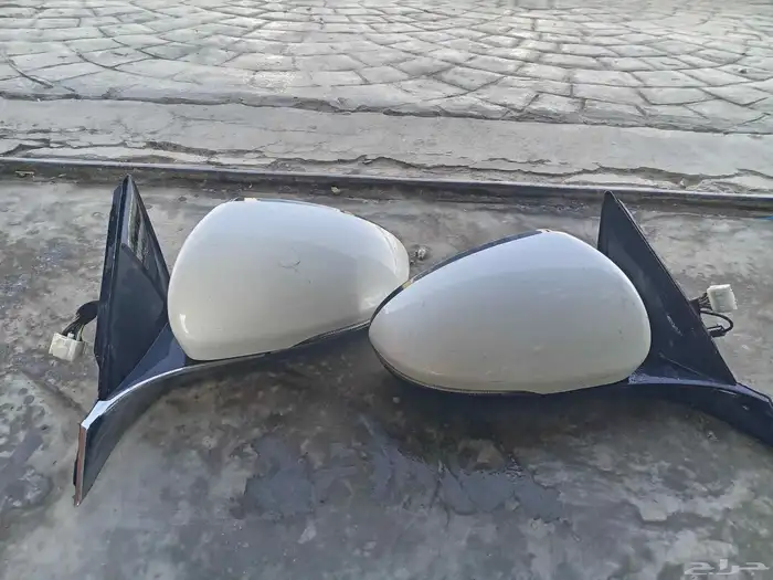 يوجد لدينا لدينا مرايات ازيرا من موديل 2021الى2023 اصلي وكال 1