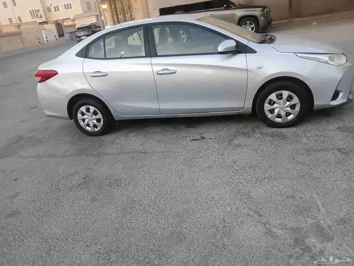 تويوتا يارس 2021 2