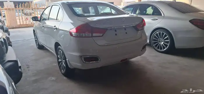 سياز سوزكي 2025 عروض معرض الدهان 2