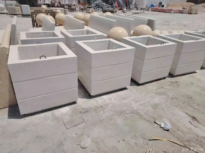 حواجز خرسانية وزينة حدائق 5
