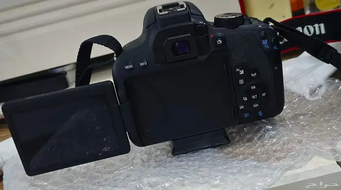 كاميرا كانون d800 شبه جديدة نضيفة جدا مع جميع الملحقات 3