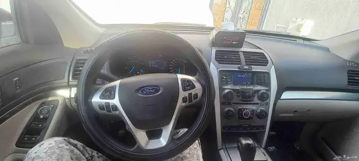 Ford Explorer Standard 11