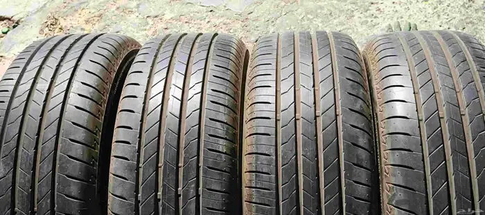 كفرات برجستوان بزرعها مقاس 225 65 17 تاريخ نهاية 2023 30 4