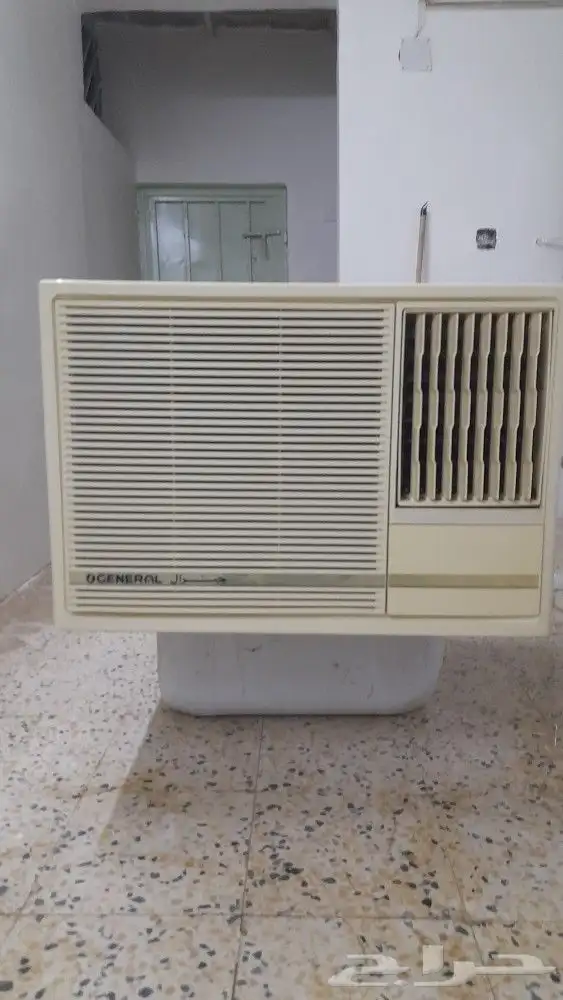 للبيع مكيف جنرال أمريكي اصلي 24 نضيف جدآ علي السوم جوال 050 1