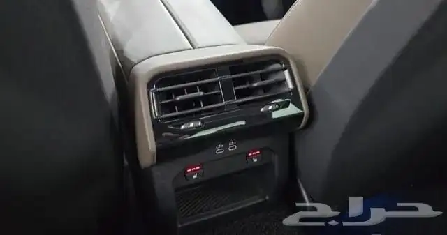 Bmw 520i msport 2024 استيراد كوريا 10