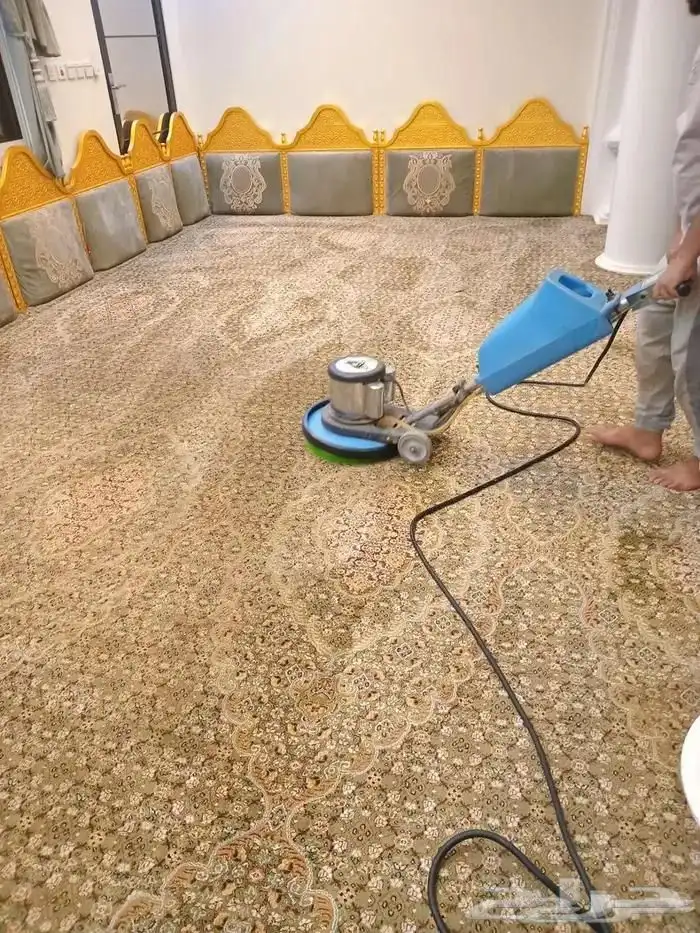 جلي بلاط تنظيف منازل شقق فلل خزانات كنب موكيت با الرياض 4