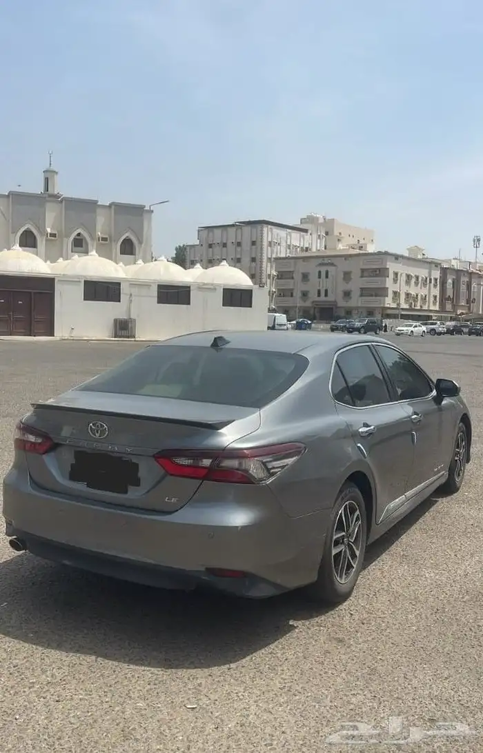 كامري رمادي هايبرد 2024 للبيع 1