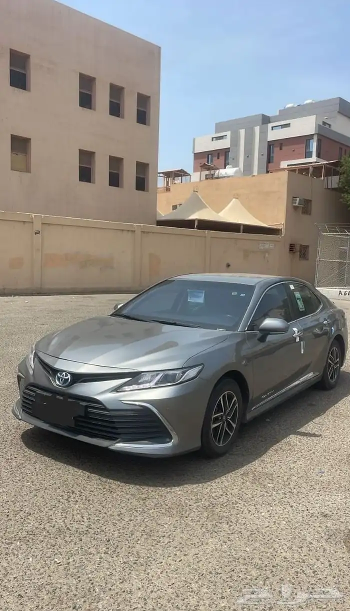 كامري رمادي هايبرد 2024 للبيع 0