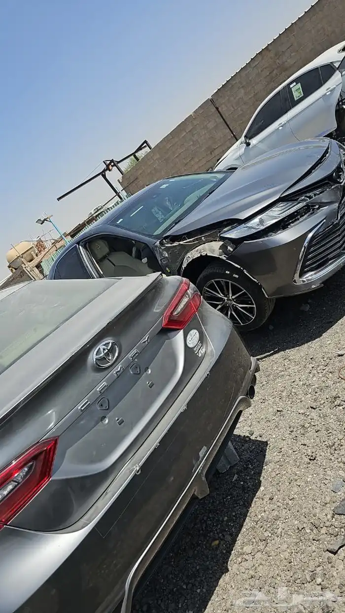 كامري مصدوم تشليح 2022 تشليح قطع غيار 3