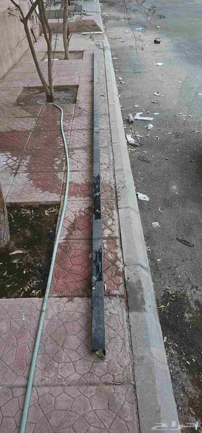 عامود حديد عدد 1 طول 6 متر حالته ممتازة جدا للبيع 0