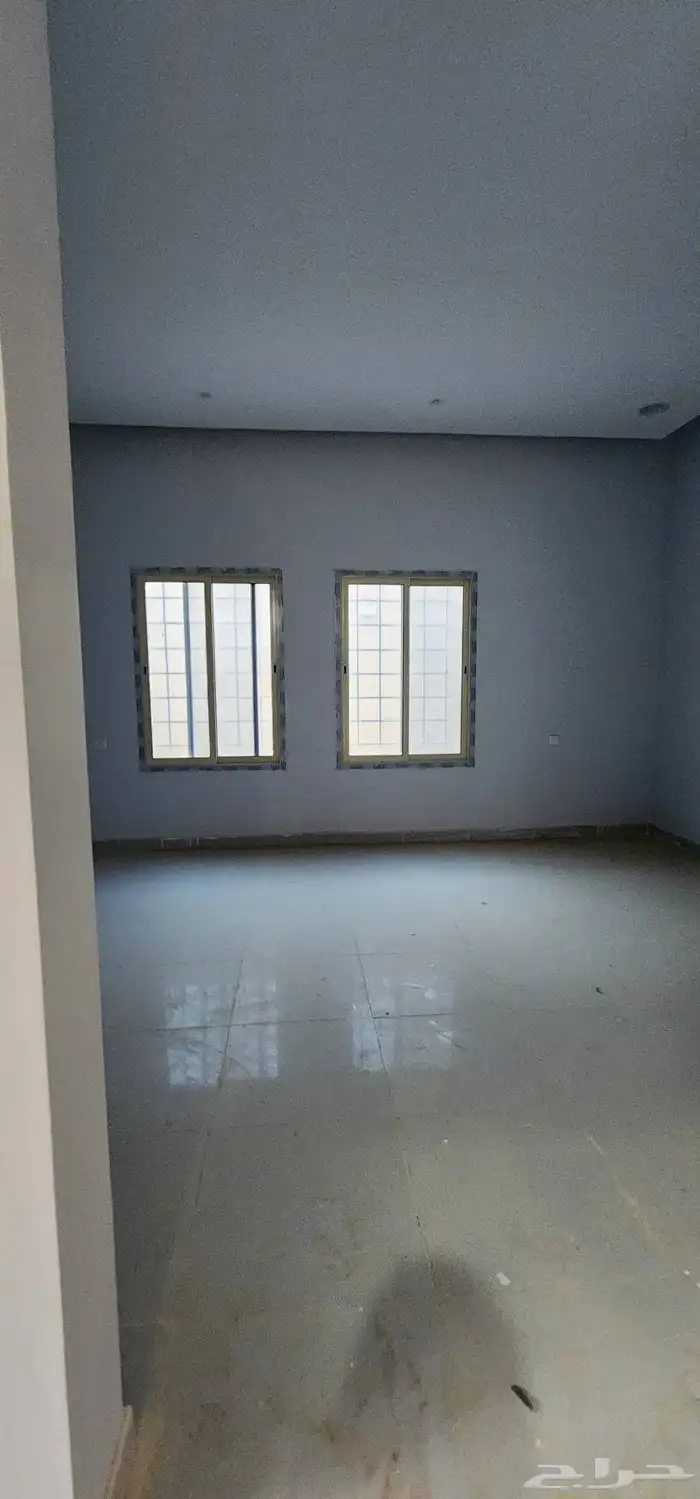 دور ارضي ودور علوي للأيجار (عوائل) 13