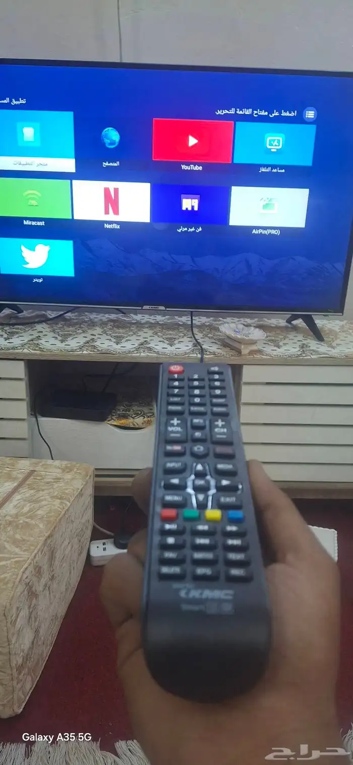 شاشه 42 بوصه سمارت شبه جديد بجميع اغراضها كل التطبيقات فيها 5