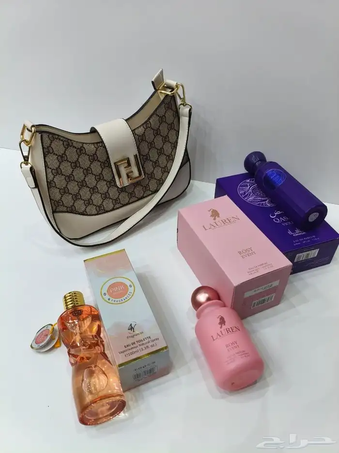 عرض نسائي فاخر وسعر مميز بمناسبه العيد الوطني متكامل وانيق 1