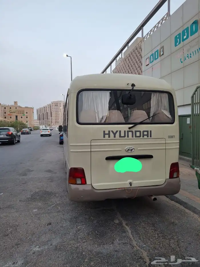 Hyundai Bus 2010 1