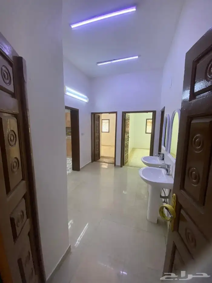 للبيع عمارة خميس مشيط الشرفية 4