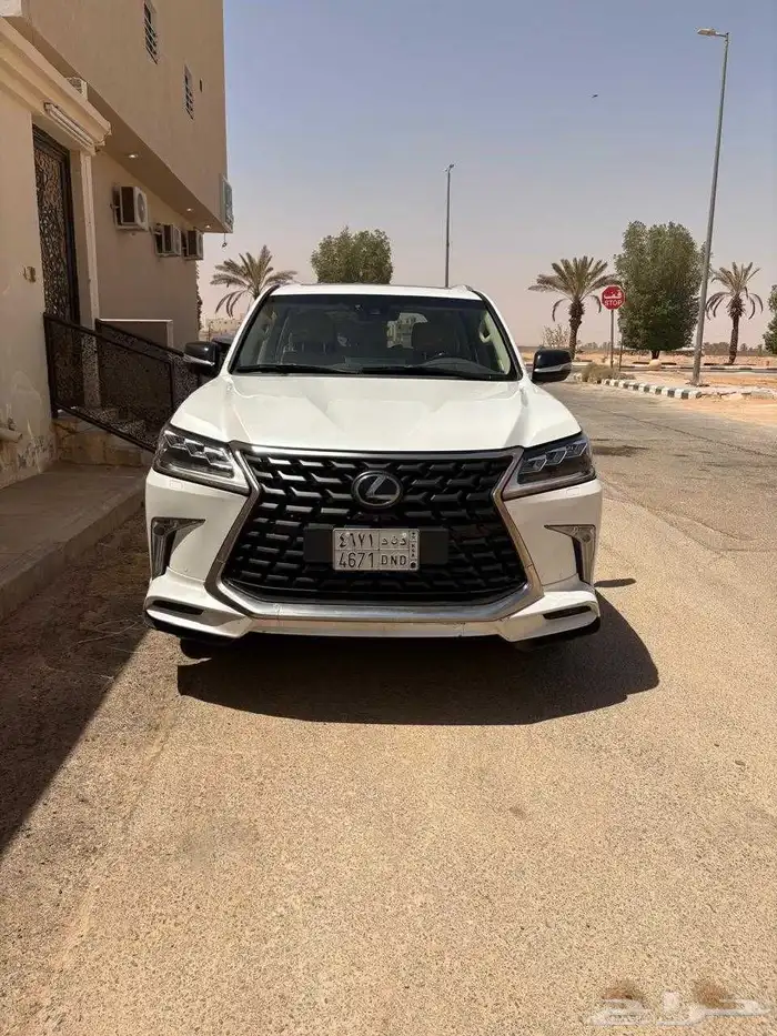 جيب لكزس ال اكس 2021 سعودي اول مالك 1
