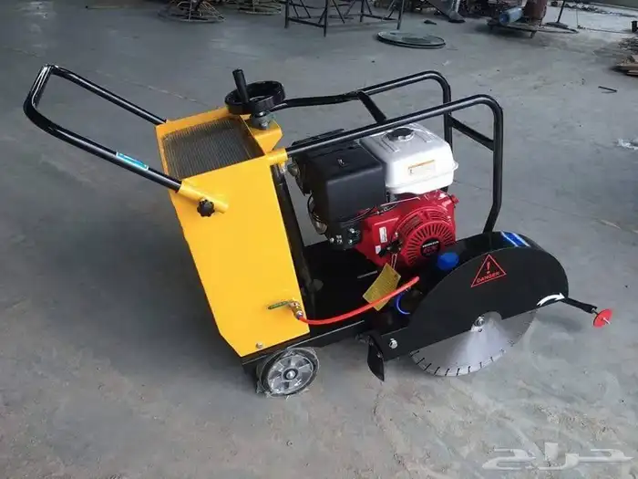 مقاول كمبروسر تكسير مع الرماله مع منشار قص خرسانه جدارن بليز 1