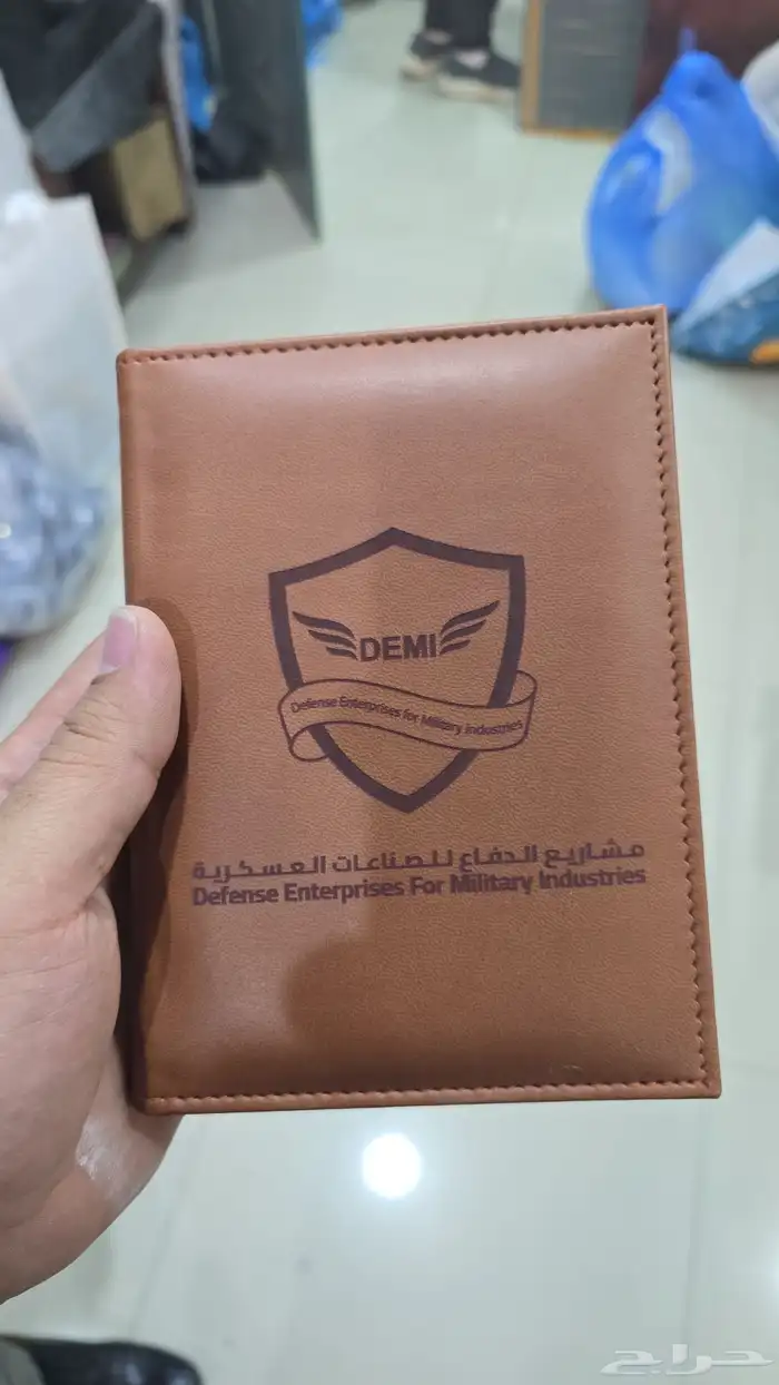 عمل بوكسات هدايا والطباعة عليها وبوكسات جلد وأوشحة 4