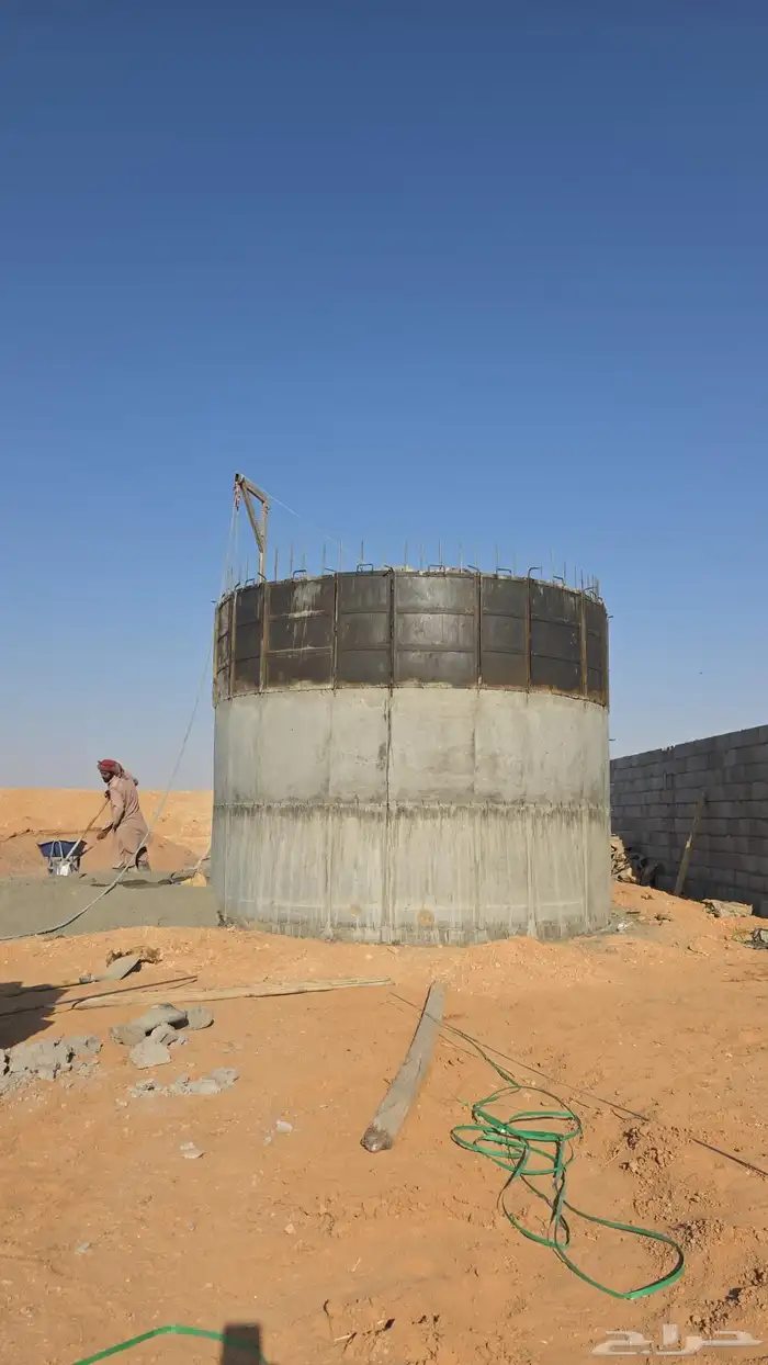 خزان ماء دايري مزرعه 7