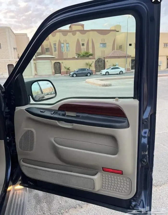 وحش فورد اكس كورجن مخزن نظيف فل كامل ليمتد أعلى فئة 15