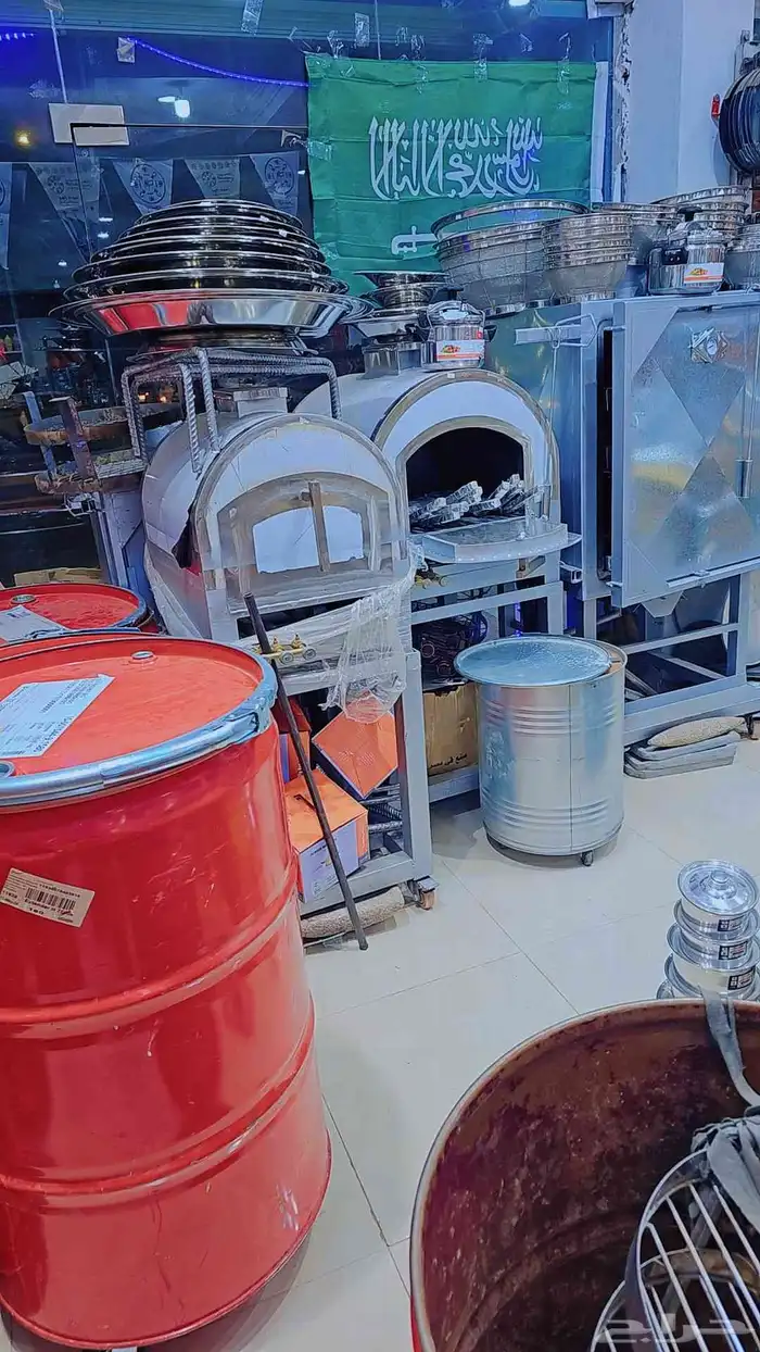 يوجد لدينا جميع انواع الفخاريات وبراميل المندي 2