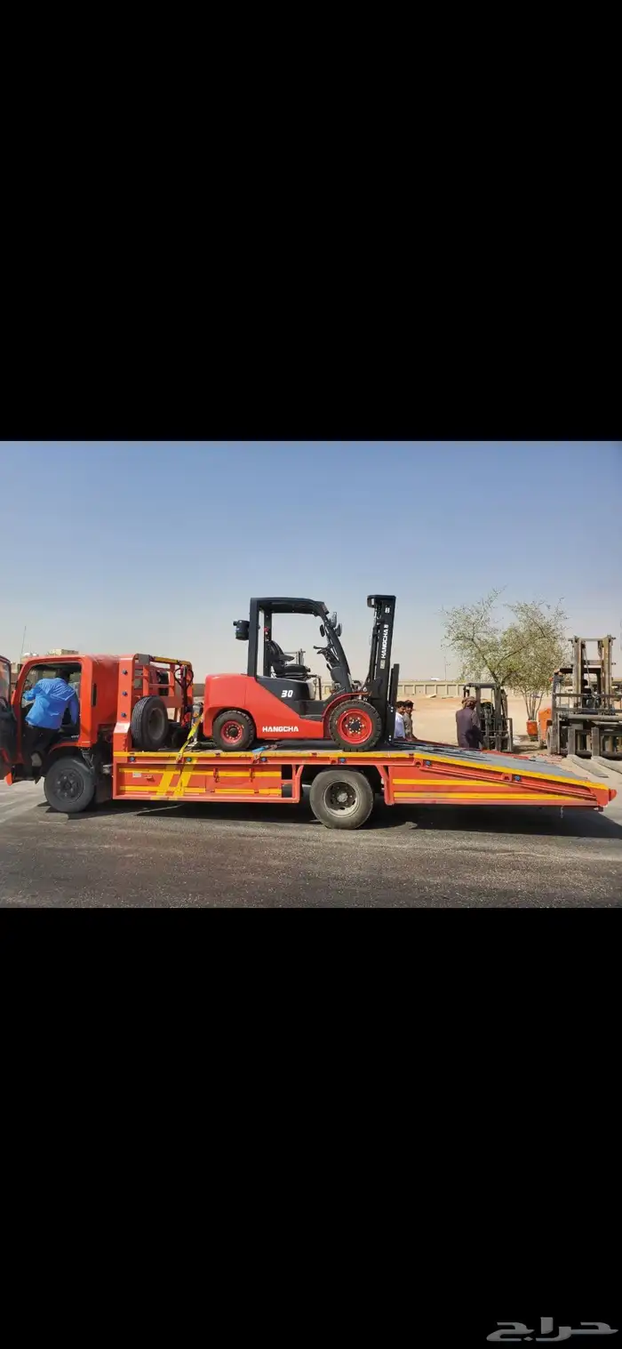 لايجار الرفعات الشوكيه وجي سي بي وببكات وكرينات يومي شهري 3