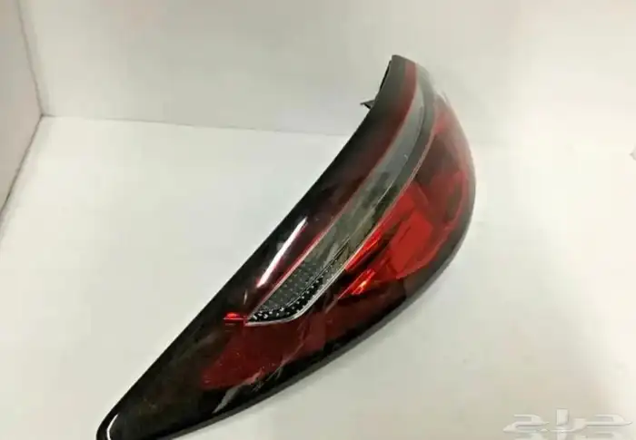 شمعات و اصطبات مازدا 5