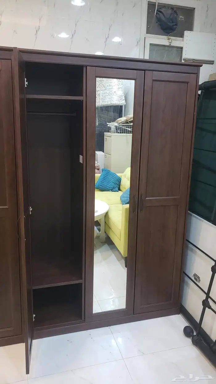 دواليب من إيكيا 1