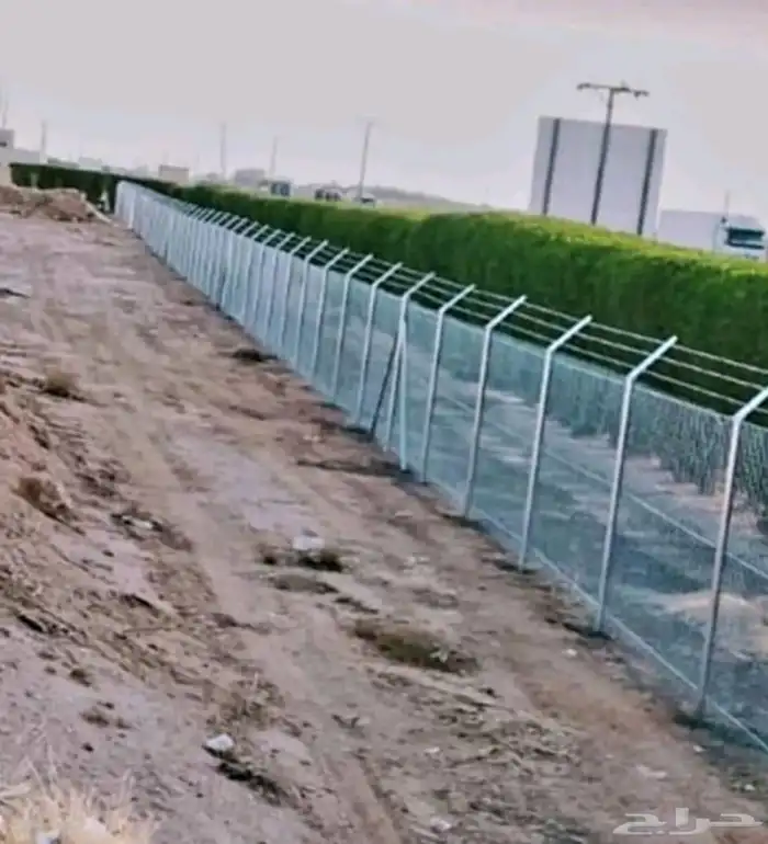 توريد وتركيب شبك وجميع انواع الحديد 0