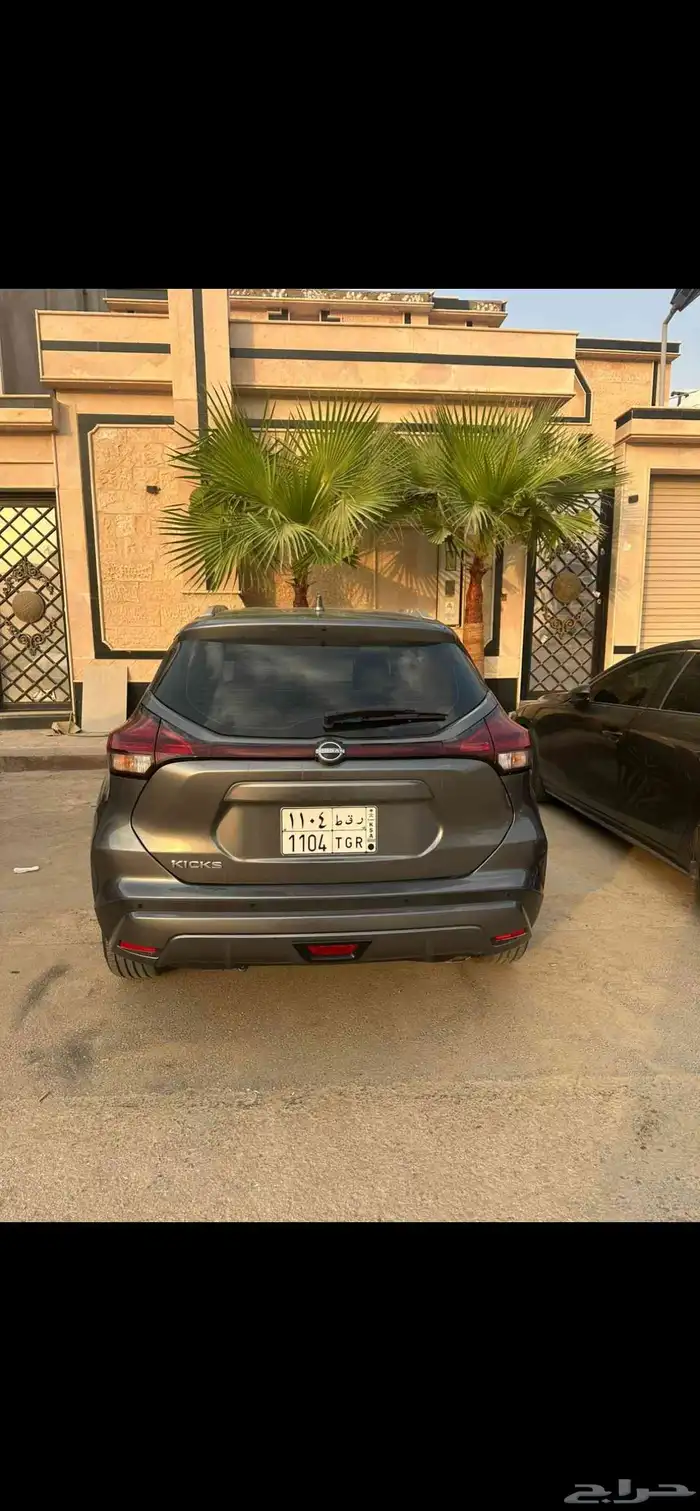 نيسان -كيكس 8