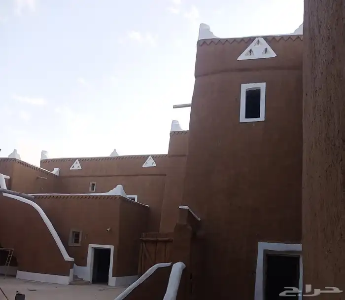 بناء بيوت طين 3