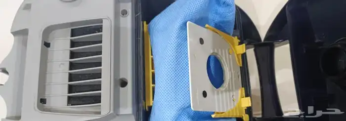 مكنسة كهربائية سامسونج 1600W مستخدمة ونظيفة للبيع المستعجل 5