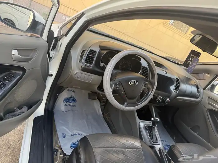 سيارة كيا سيراتو 2016 7