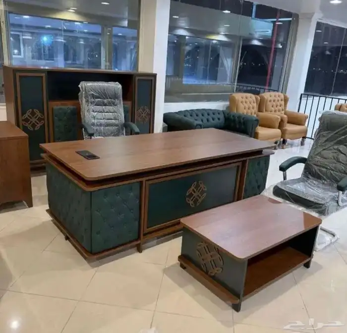 modern manager desk set and staff desks 4