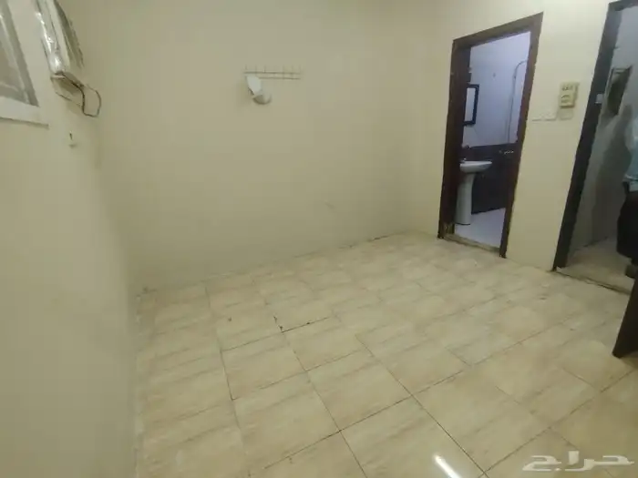 غرفة للايجار حي ثليم 1
