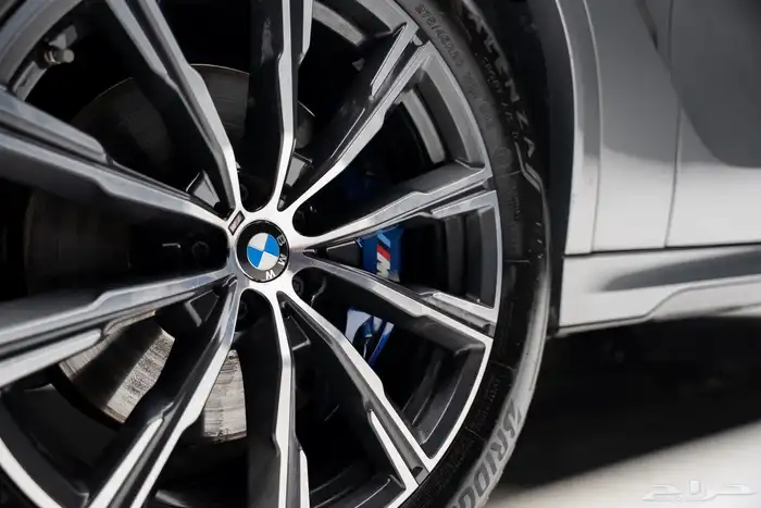 BMW X6 XDRIVE40I 2024 Grey Metallic 8