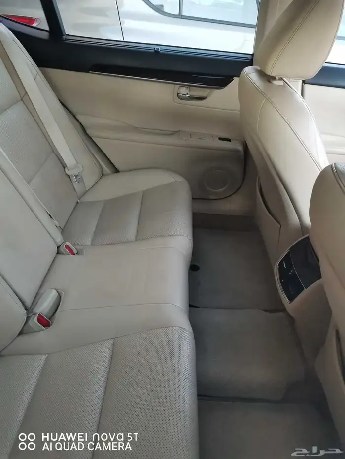 لكزس سيدان ES350 موديل 2014 7