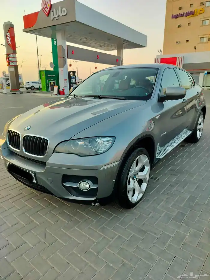 للبيع2011 BMW X6 xDrive35i 4