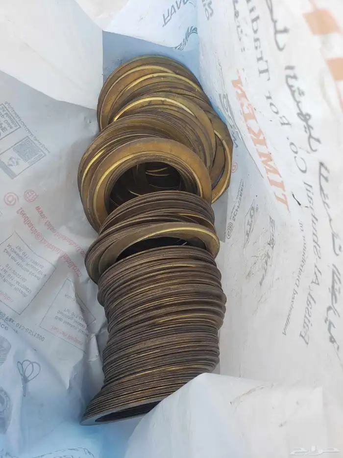 قطع غيار شاحنات ومعدات 0